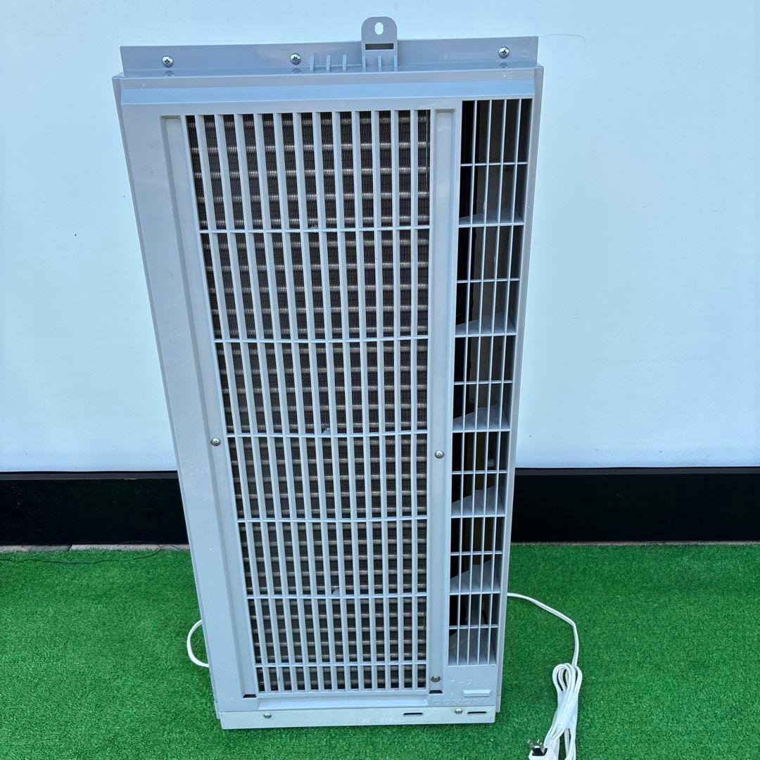 窓用エアコン コロナ 冷暖房除湿兼用 CWH-A1823R 美品　2023年製