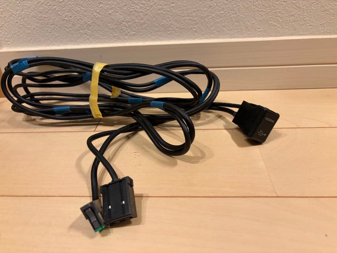 トヨタ純正HDMI接続ケーブル nszn 086B0-00010