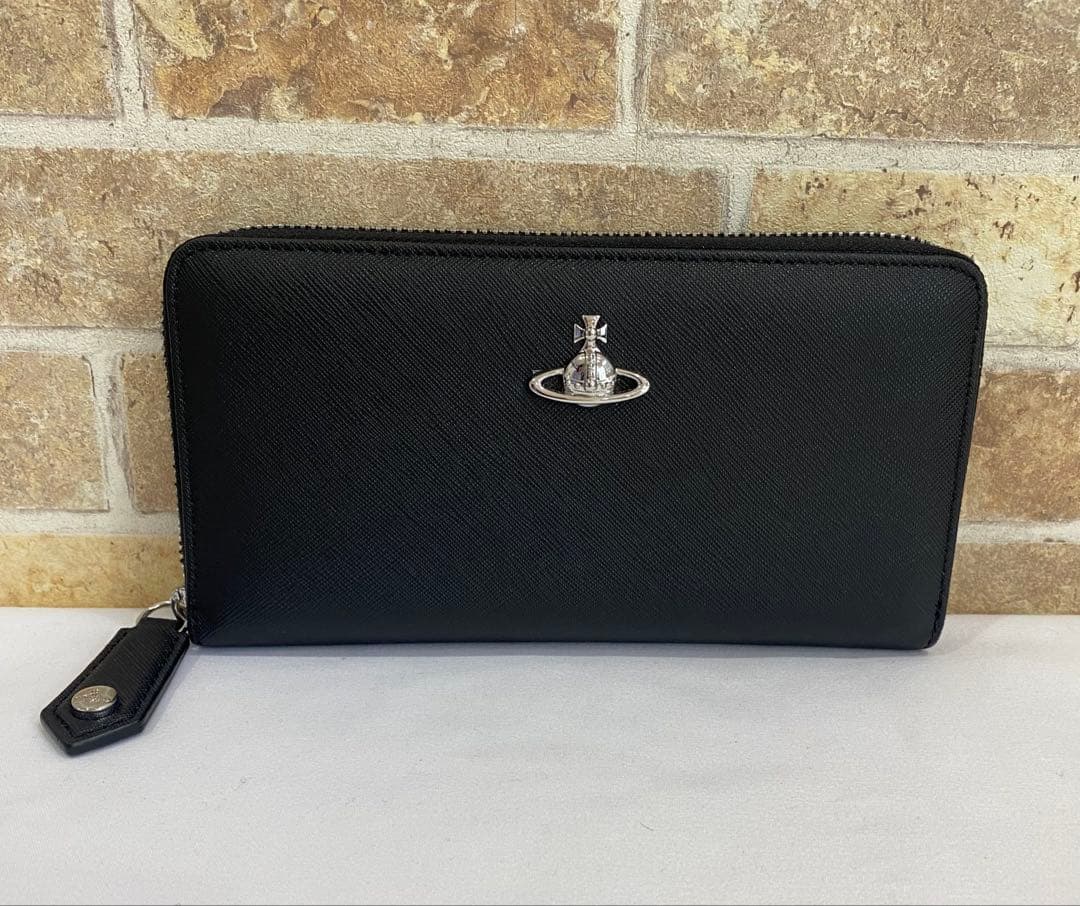 ◆ヴィヴィアンウエストウッド　Vivienne Westwood 長財布　黒