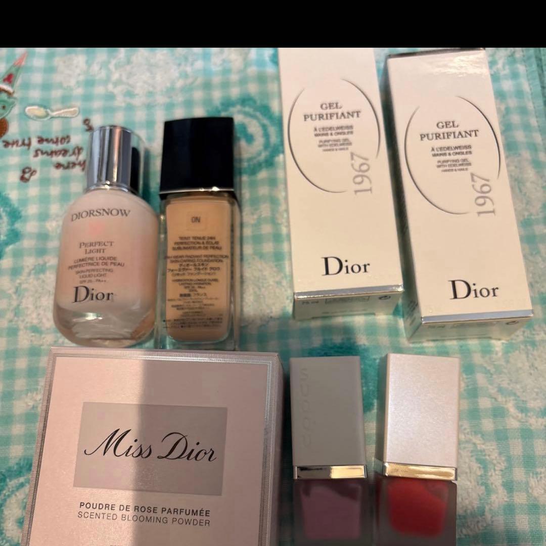 Dior Miss Dior SUQQU 化粧下地　ファンデーション
