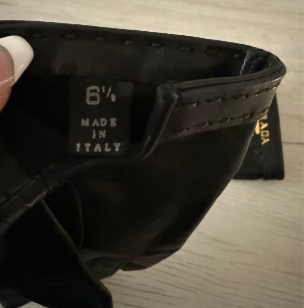 新品未使用！PRADA ラムスキン グローブ 手袋