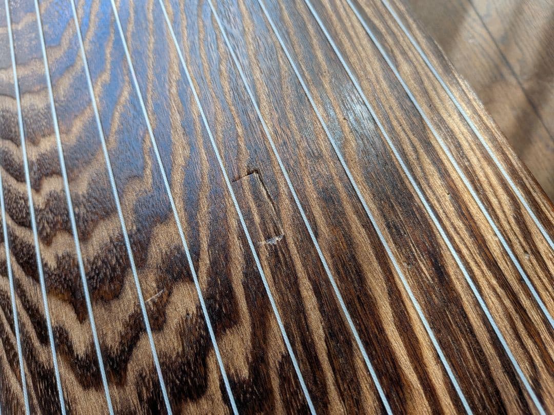 伝統的な13弦琴 　送料無料！和楽器　伝統楽器