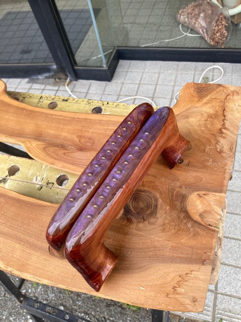 木製アシストグリップ　レジン仕上げ　200系ハイエースAピラー　ルーフグリップ用