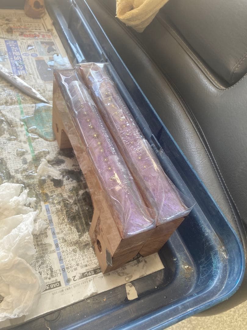 木製アシストグリップ　レジン仕上げ　200系ハイエースAピラー　ルーフグリップ用