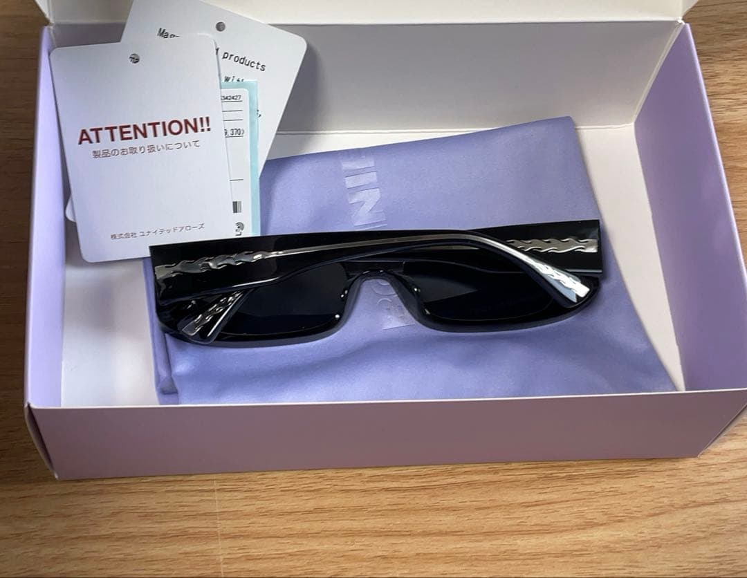 新品タグ付 BONNIE CLYDE DOUBLE SLAP サングラス 黒