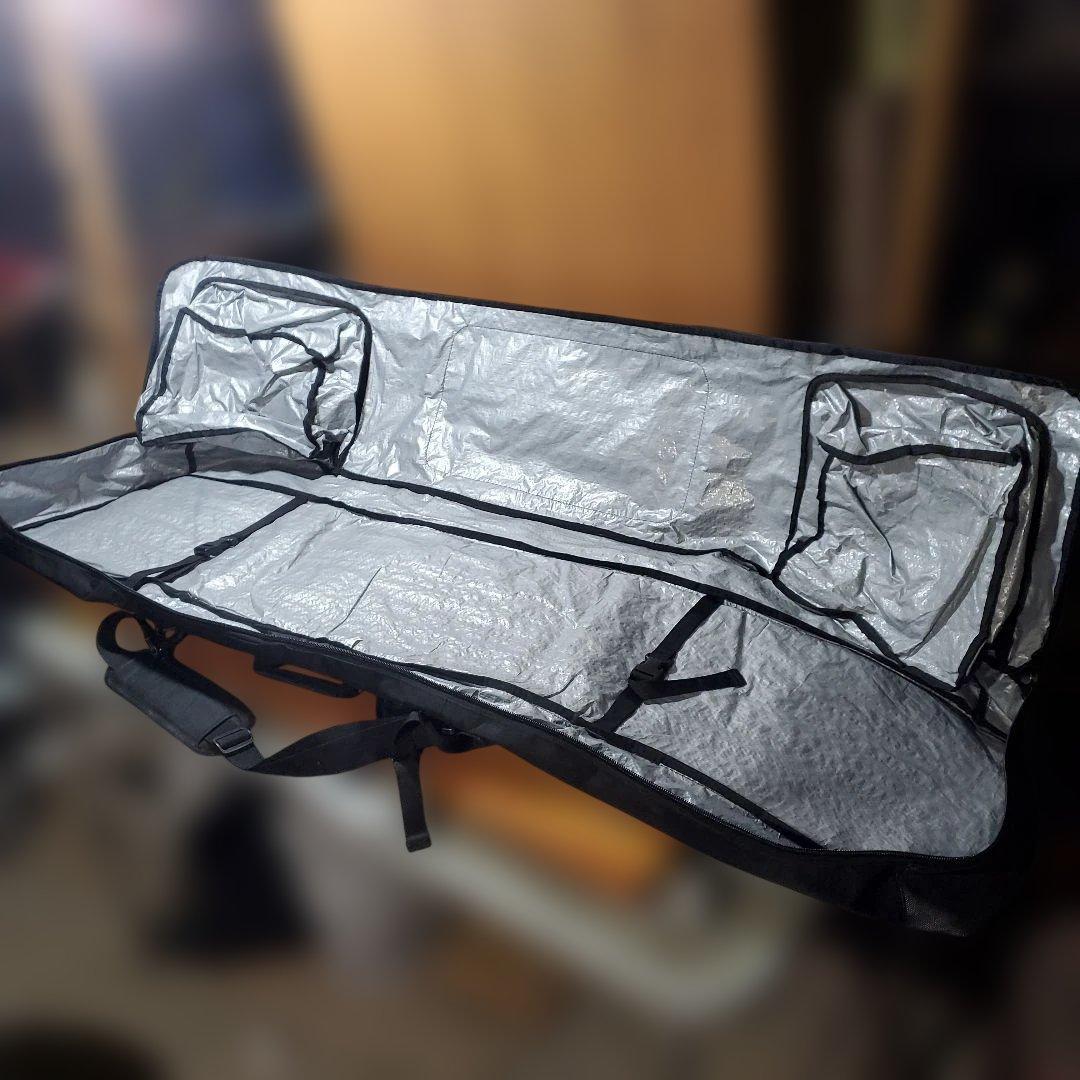 スノーボードケース　MLサイズ！ a18