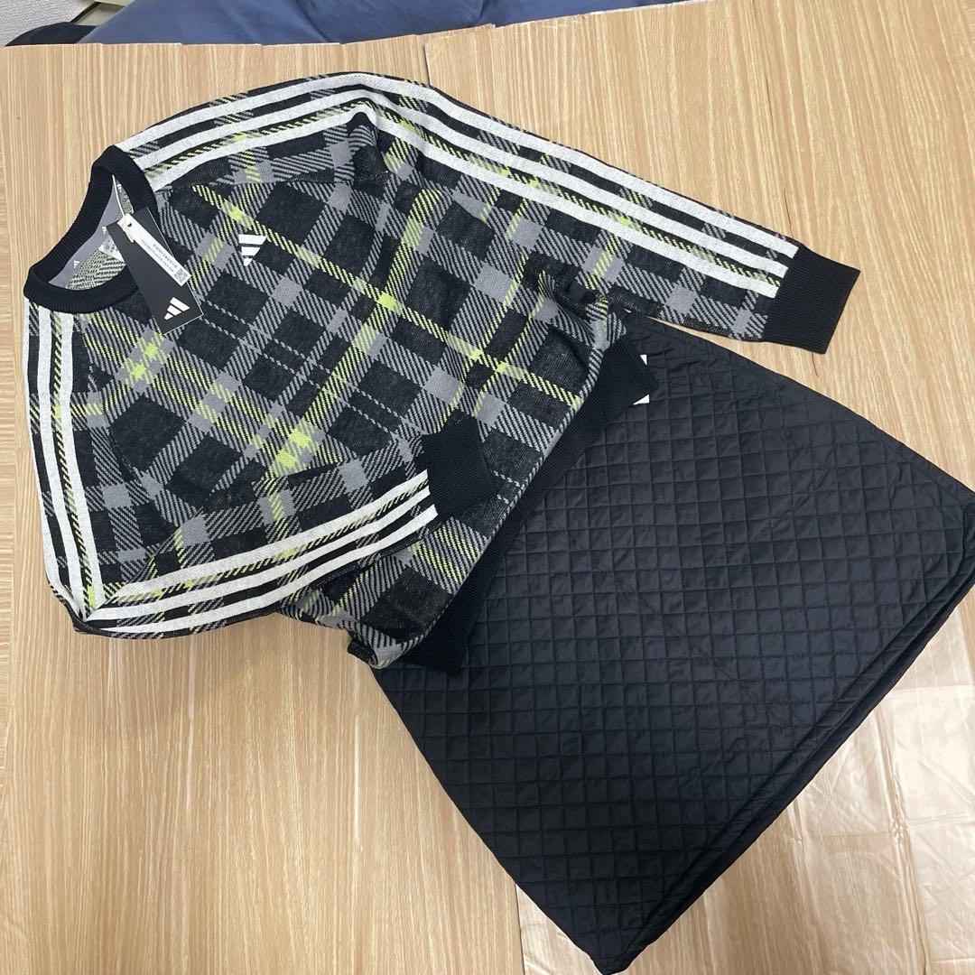 1セット限★新品アディダスセットアップ　チェックセーターS＋中綿入暖かスカートM