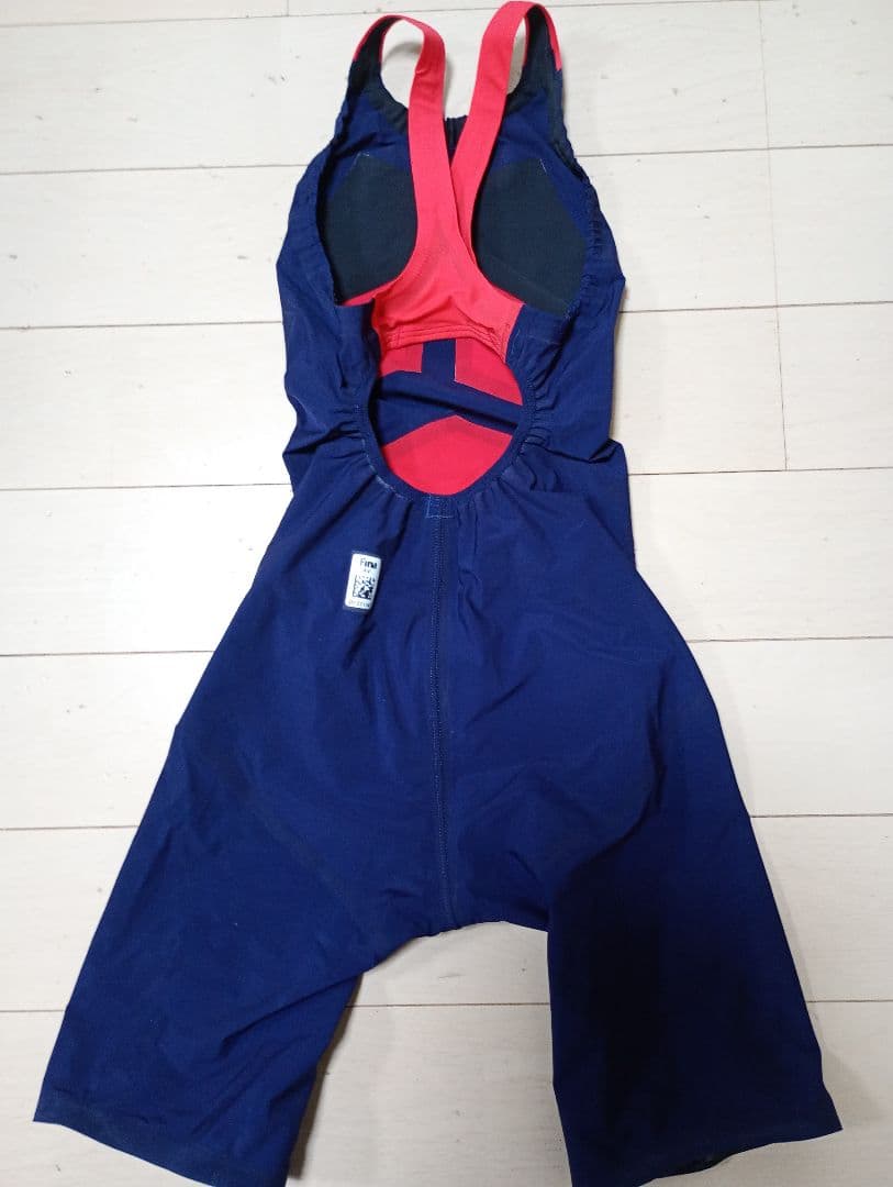 アリーナ　アルティメットアクアフォースＸ　MF　サイズSS