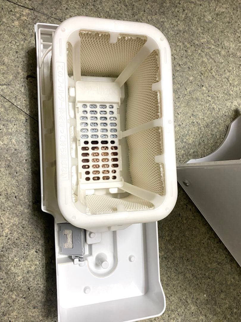 オヤジ平岩 　Panasonic 2023年 FE-KXW05 加湿器