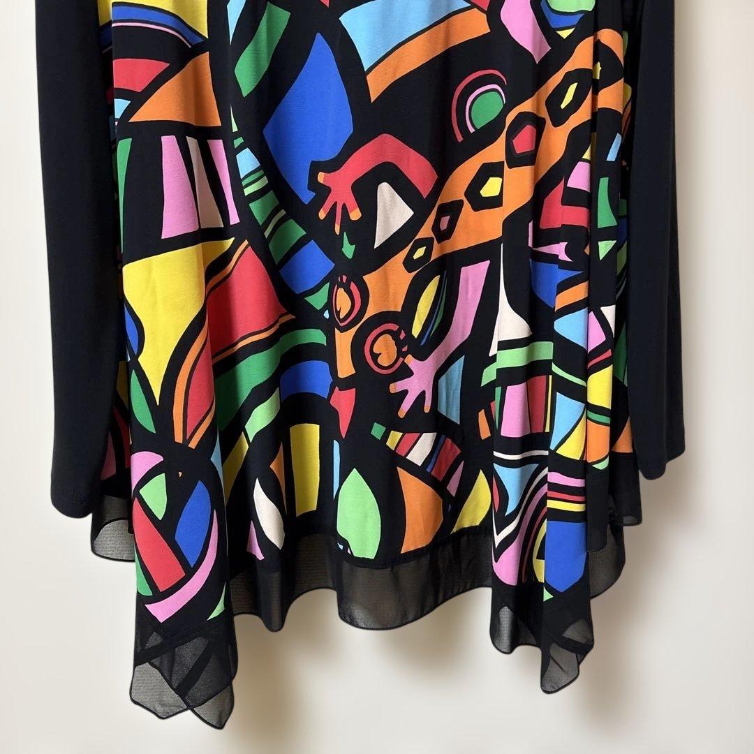 【新品未使用】✨トクコプルミエヴォル✨黒地に前開き陽気なカラフル柄のチュニック❣️
