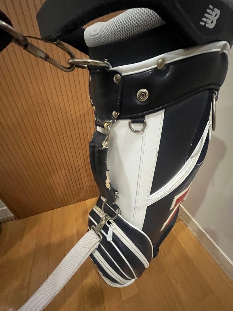 ニューバランス　Nモチーフ　キャディバッグ　9型　出品は25日終了