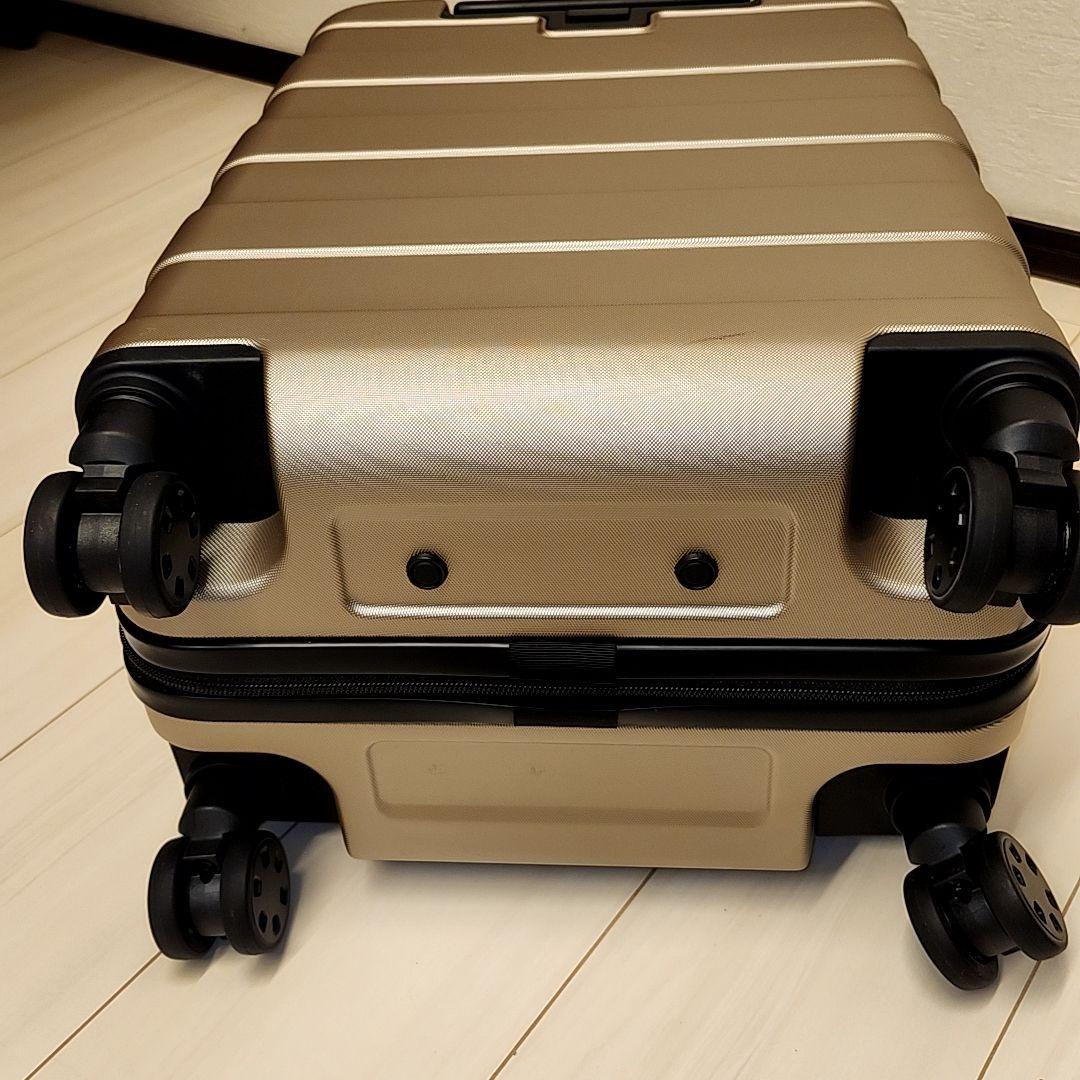 無印良品　MUJI 4輪スーツケース　キャリーケース　ベージュ　36L
