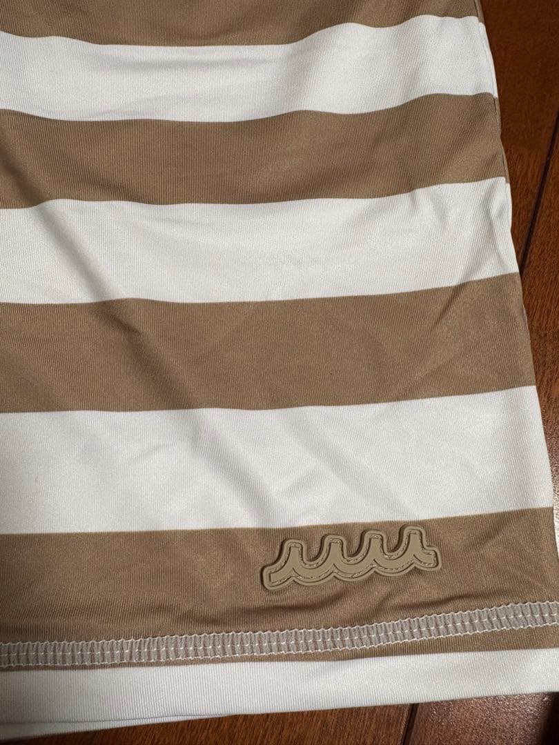 mutate nine フード付きジャージ L ホワイト パンツセットになります