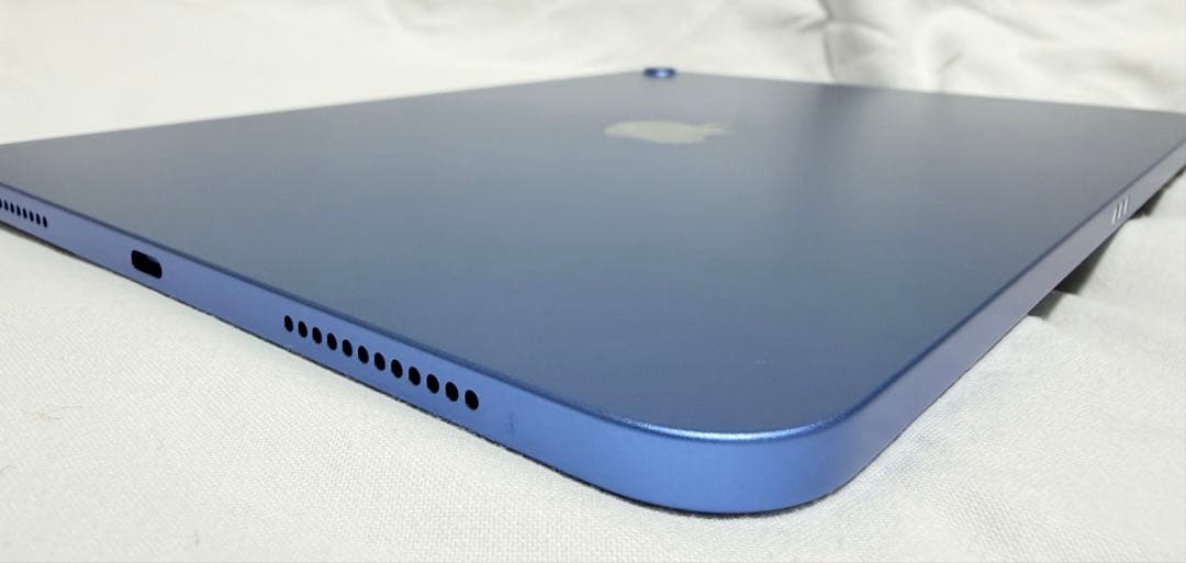 【美品】iPad 無印 シルバー Wi-Fiモデル 第11世代