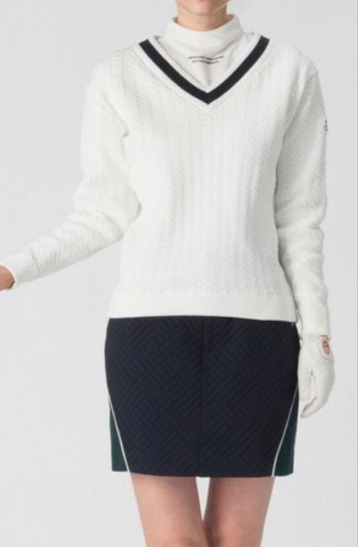 【未使用】UNITED ARROWS GOLF Ｖネックプルオーバーニット