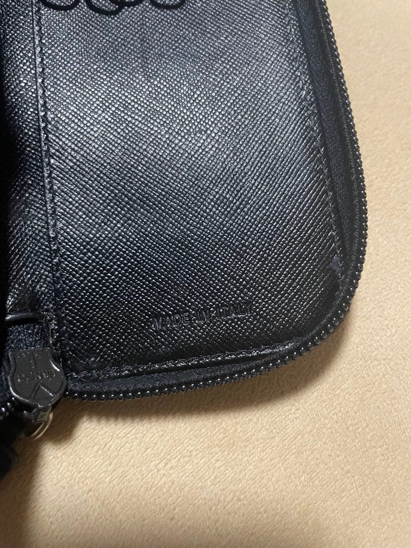 PRADA プラダ　キーケース　ラウンドファスナー　ブラック　黒