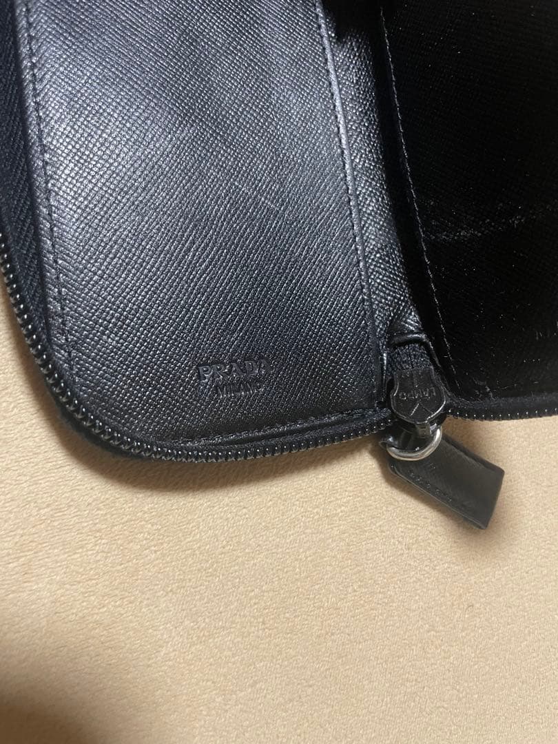 PRADA プラダ　キーケース　ラウンドファスナー　ブラック　黒