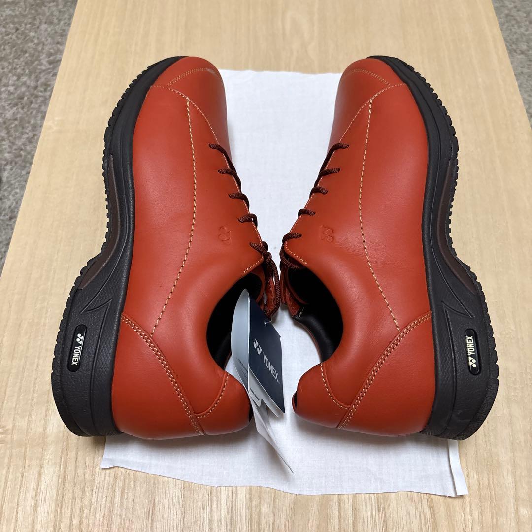 新品・未使用 YONEX ウォーキングシューズ オレン ジ レディース24cm