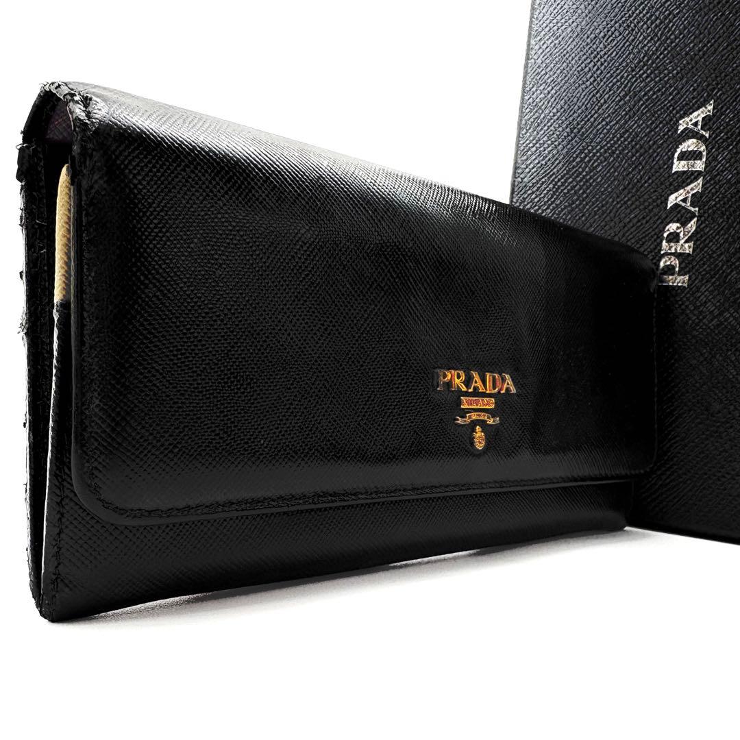 PRADA　サフィアーノレザー　黒　ゴールド　長財布　メタルロゴ　二つ折り