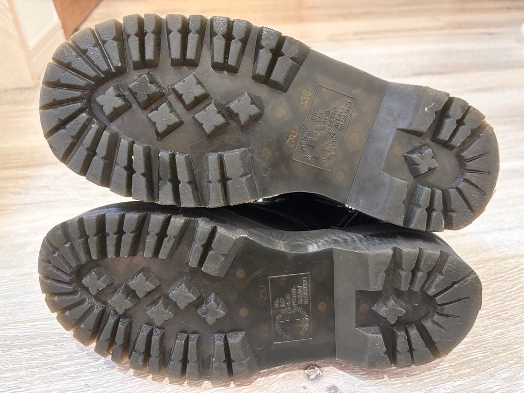 Dr. Martens JADON Ⅲ PISAドクターマーチンEU38