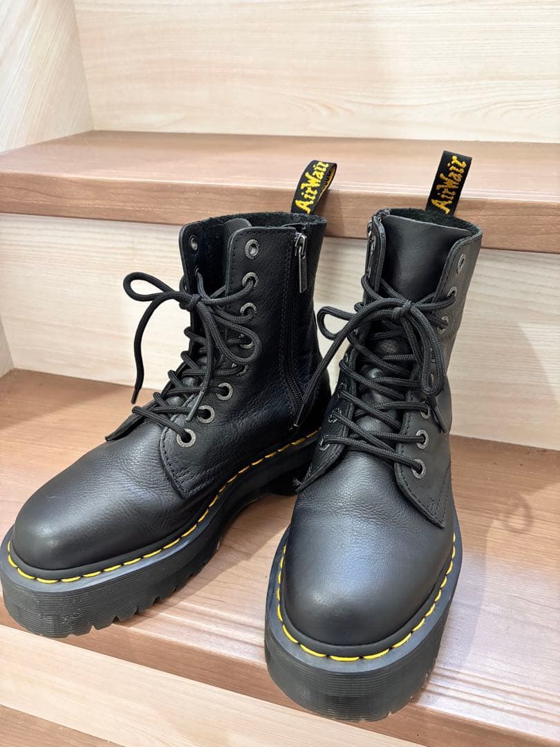 Dr. Martens JADON Ⅲ PISAドクターマーチンEU38
