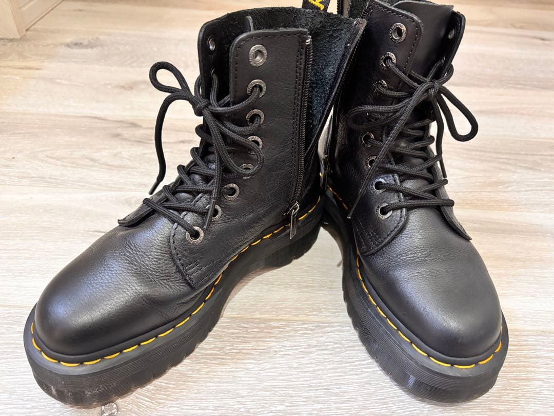 Dr. Martens JADON Ⅲ PISAドクターマーチンEU38