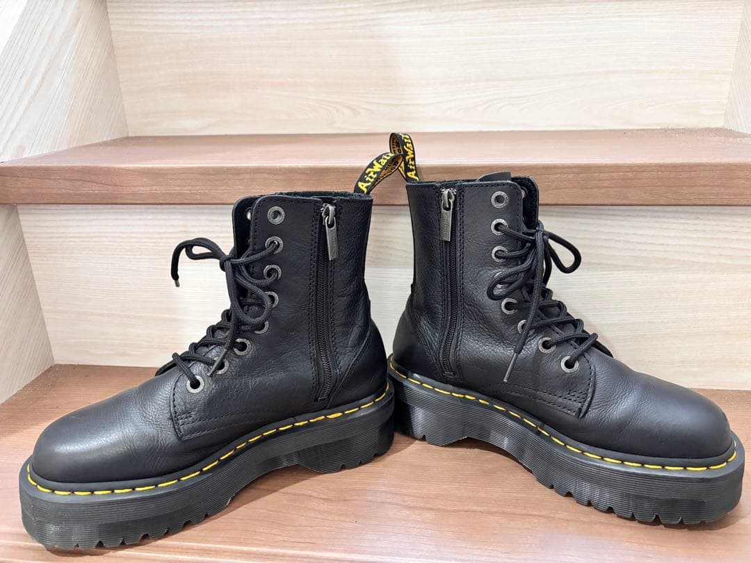 Dr. Martens JADON Ⅲ PISAドクターマーチンEU38