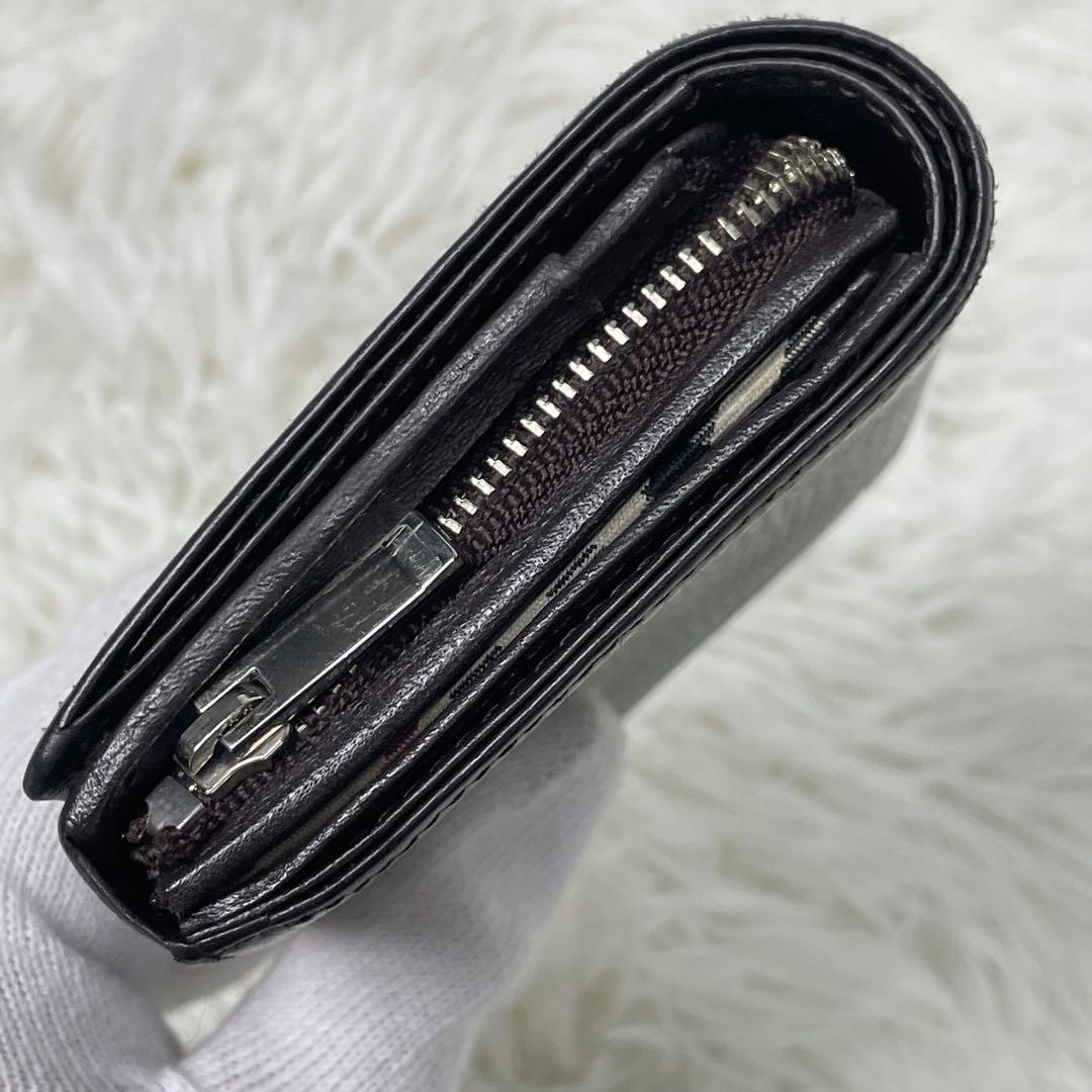 美品 BURBERRY 二つ折り財布 こげ茶 ブラウン ノバチェック 箱付き