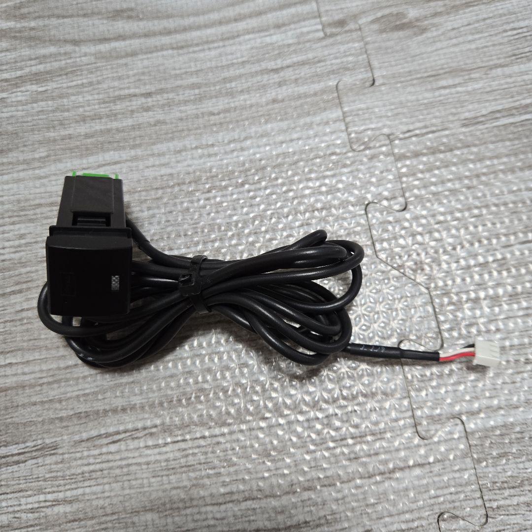 トヨタ　ノアヴォクシー　テレビコントロール