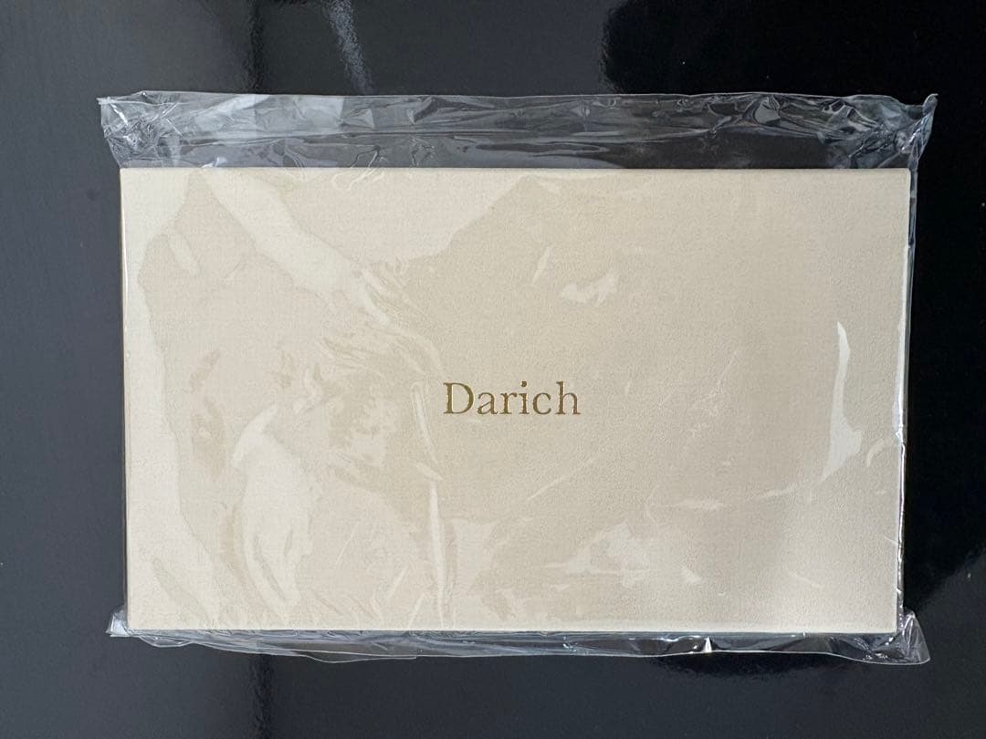 【新品未開封】Darich キルティングビジューiPhoneケース 13