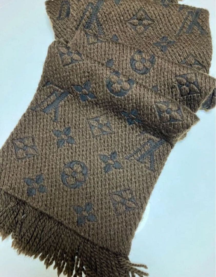 美品 LOUIS VUITTON マフラー　モノグラム ロゴマニア エシャルプロ