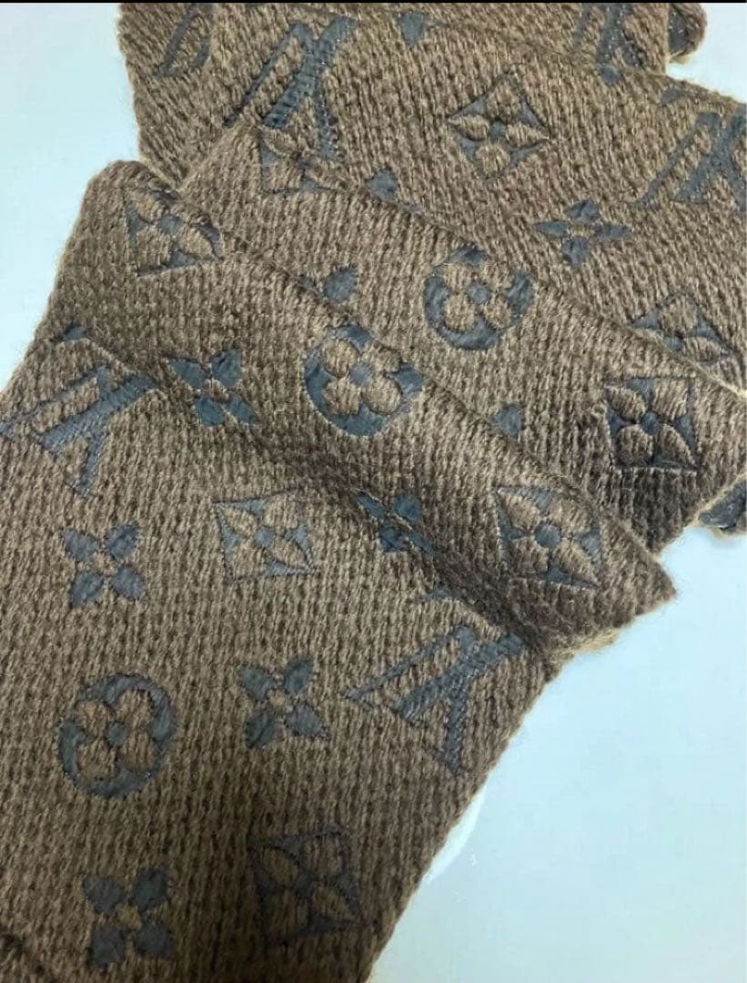 美品 LOUIS VUITTON マフラー　モノグラム ロゴマニア エシャルプロ