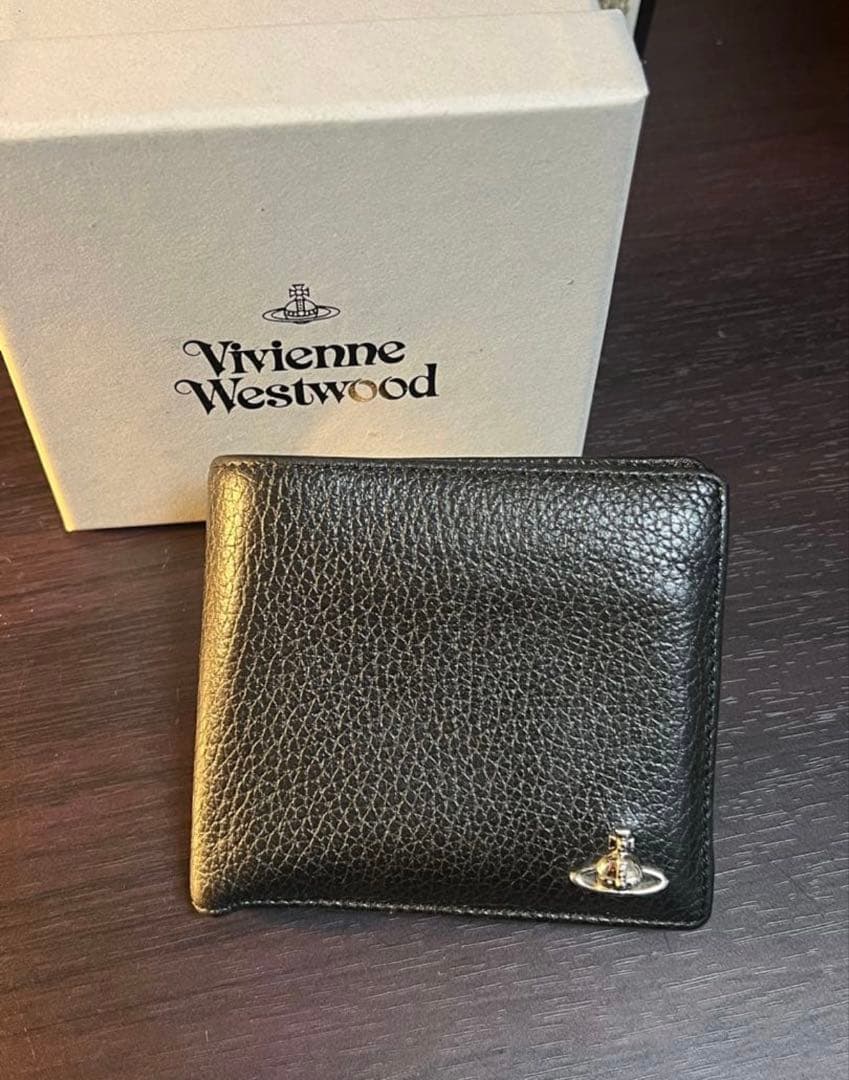 Vivienne Westwood 黒 レザー 二つ折り財布