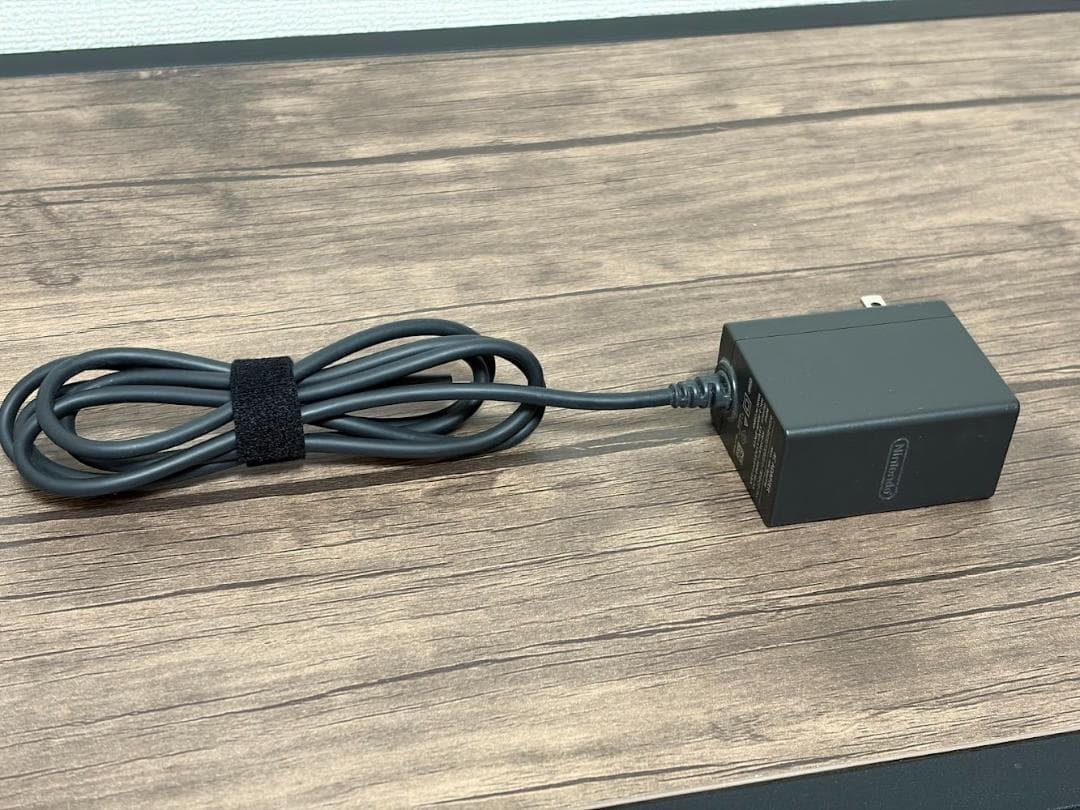 Nintendo Switch 　 本体　周辺機器　プロコン付き