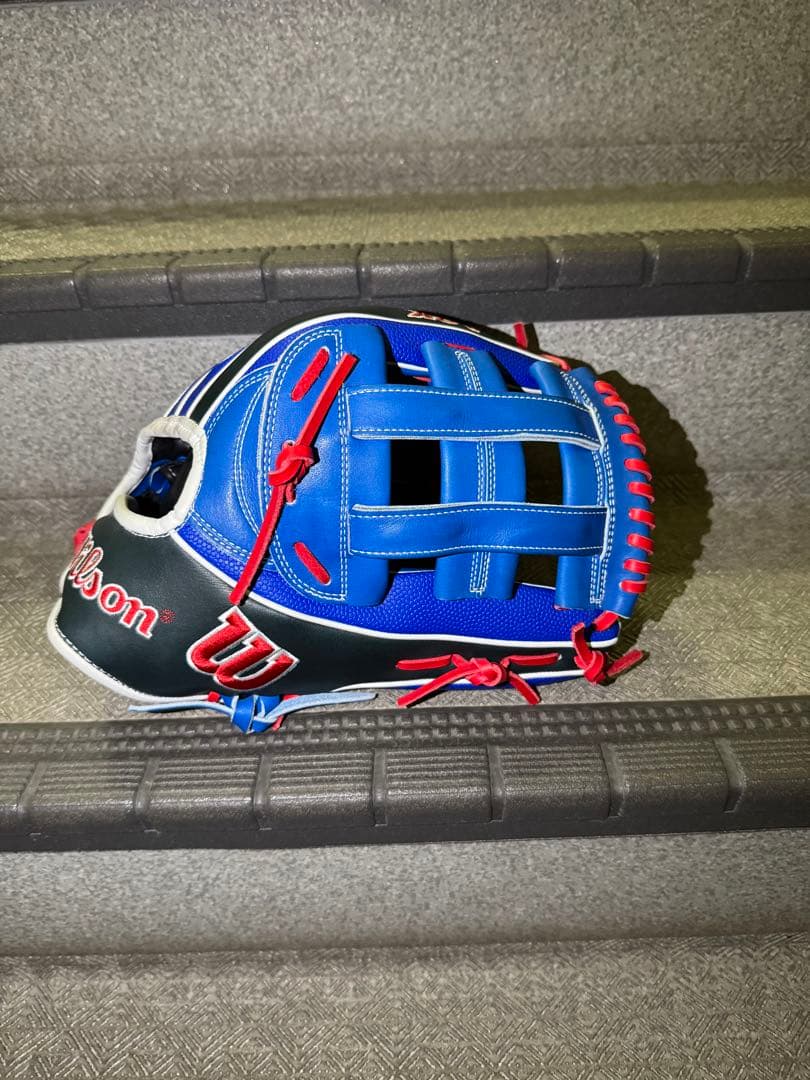 Wilson A2K MB50ムーキーベッツ