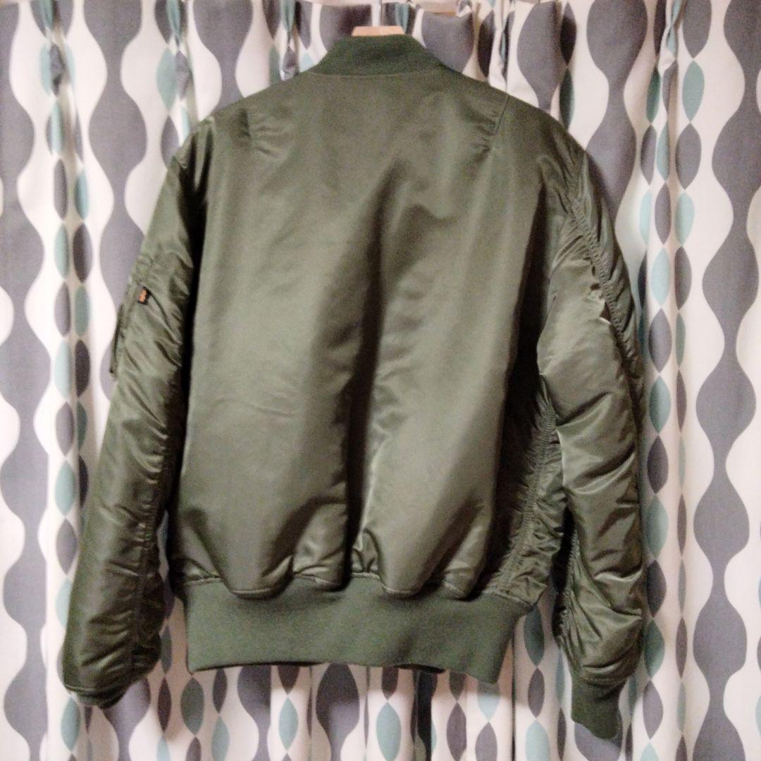 MA-1フライトジャケット オリーブ