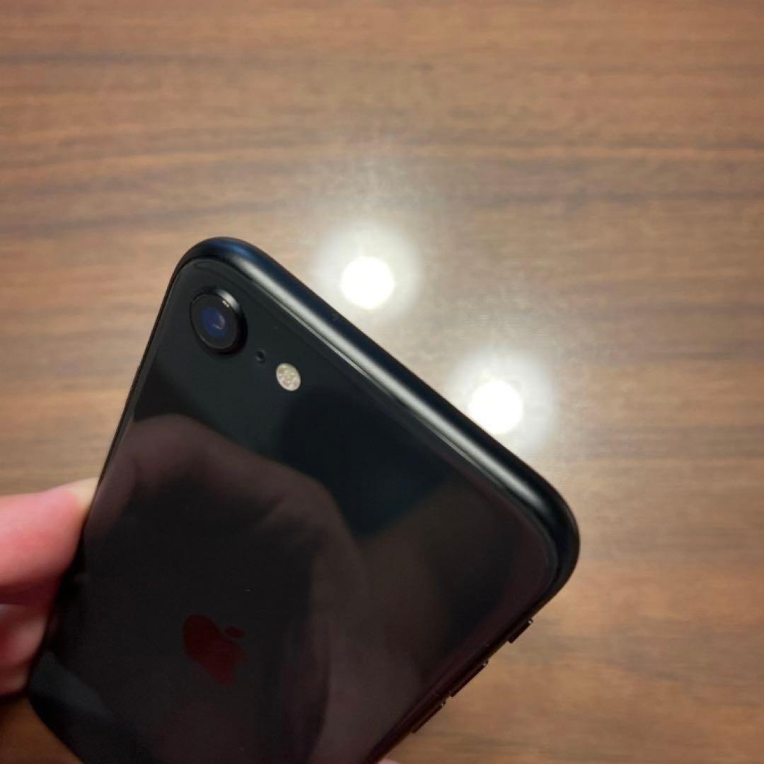 【新品同様】iPhone SE(第2世代)ブラック 128GB SIMフリー