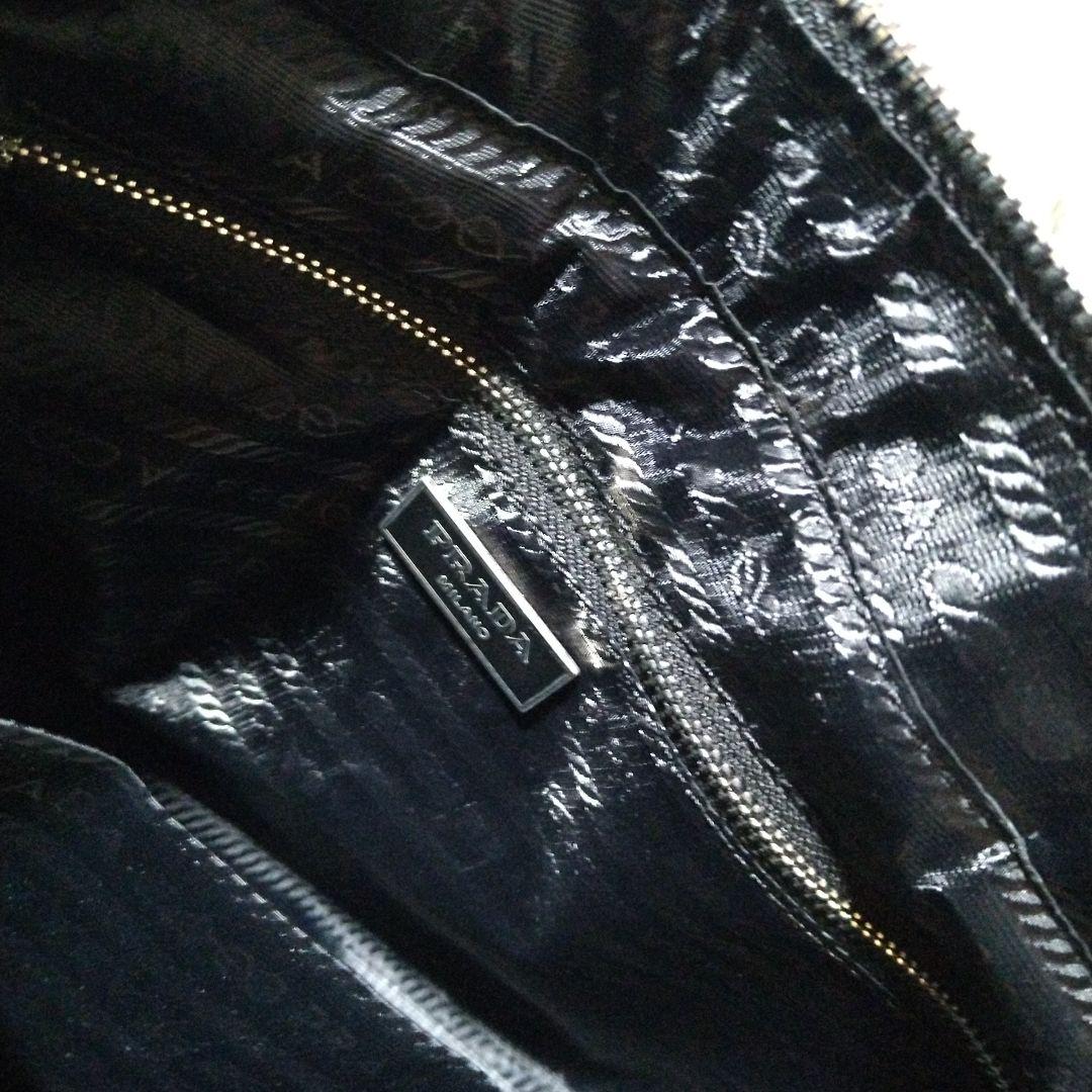 ブラック ショルダーバッグ キルティング