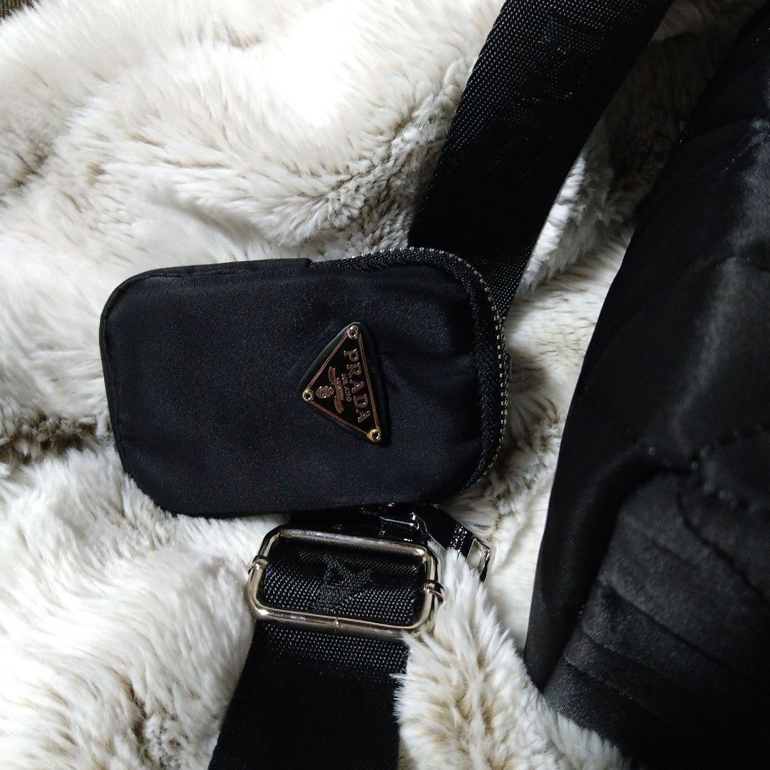 ブラック ショルダーバッグ キルティング