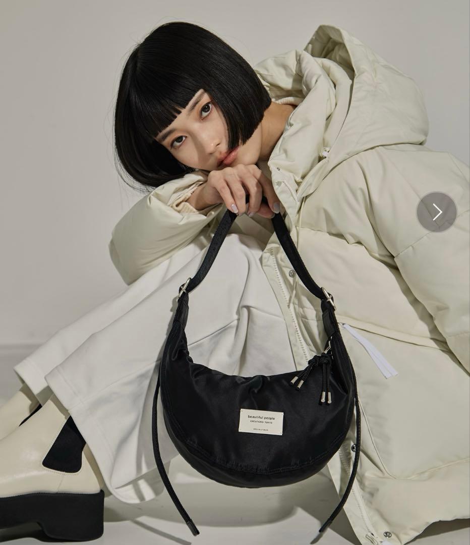 別注nylon moon shoulder bag