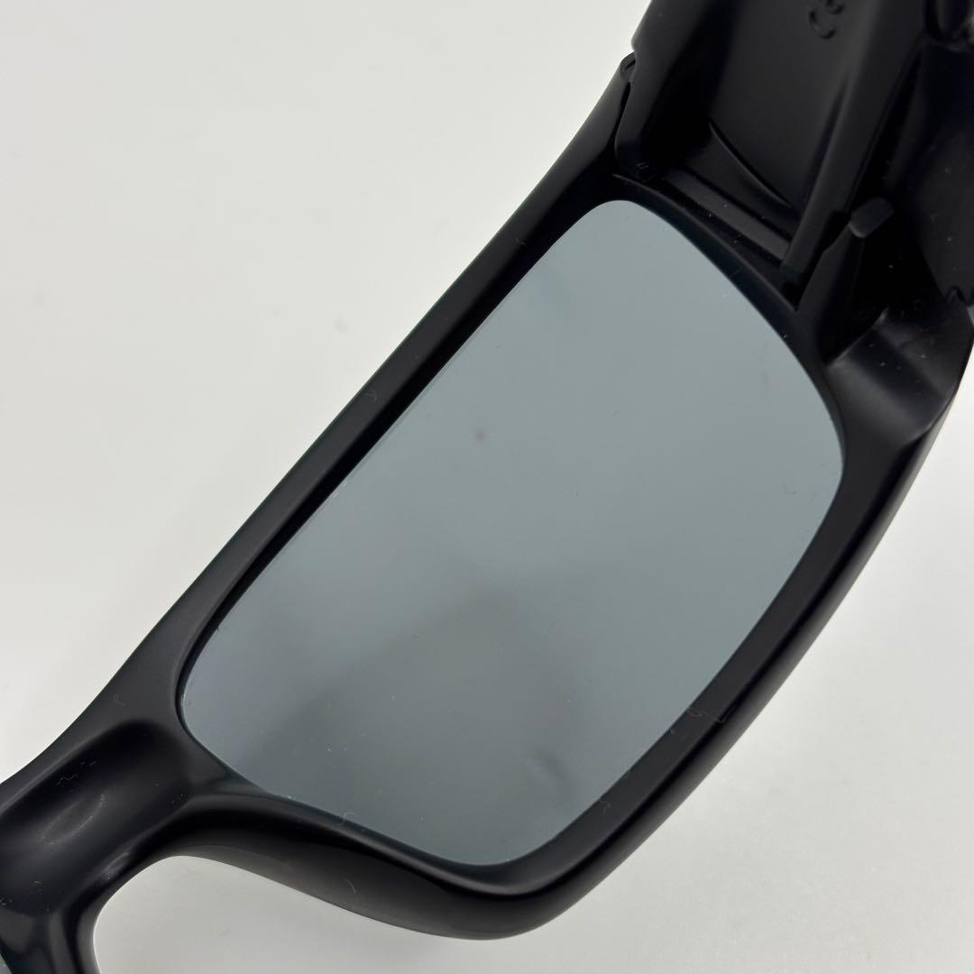 y*a様 Oakley Fuel Cell オークリー　フューエルセル　偏光レン