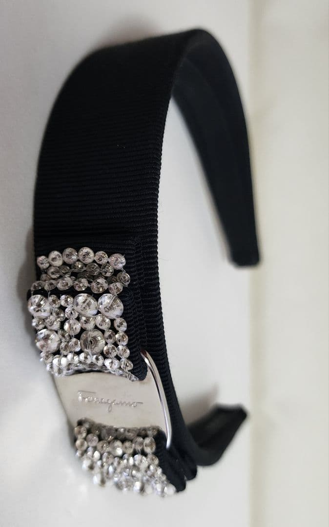 フェラガモ　カチューシャ　FERRAGAMO