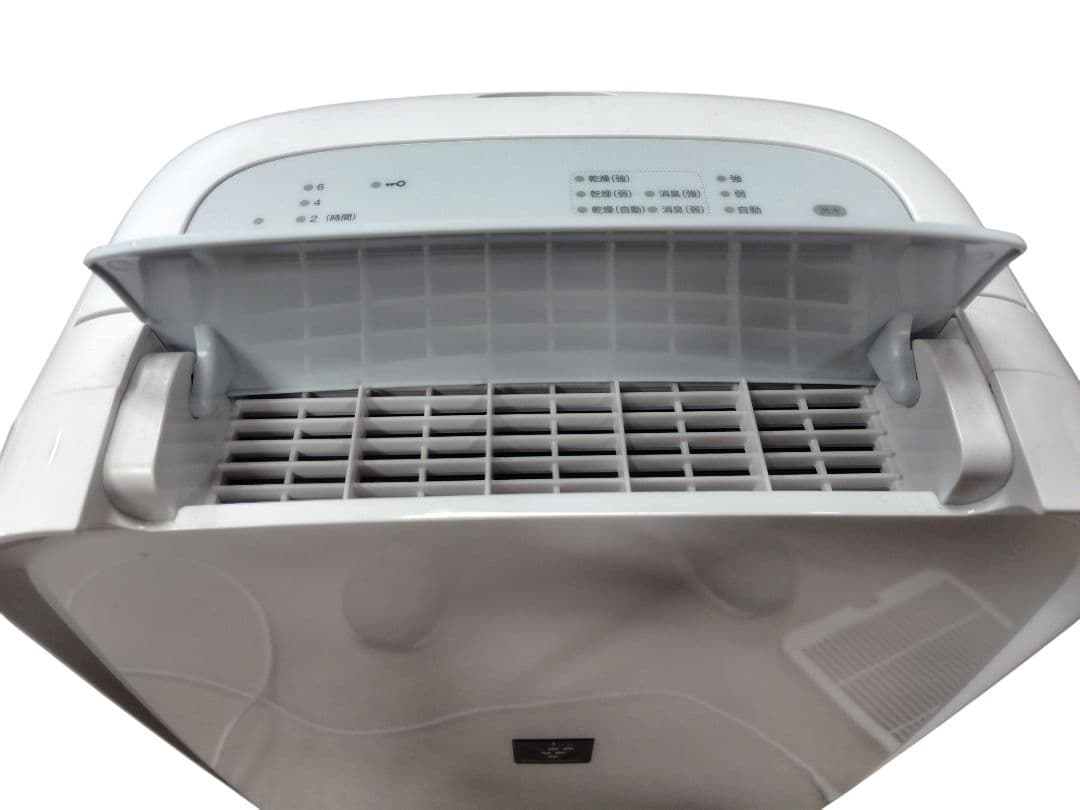 SHARP 2023年製 除湿器 CV-P71-W