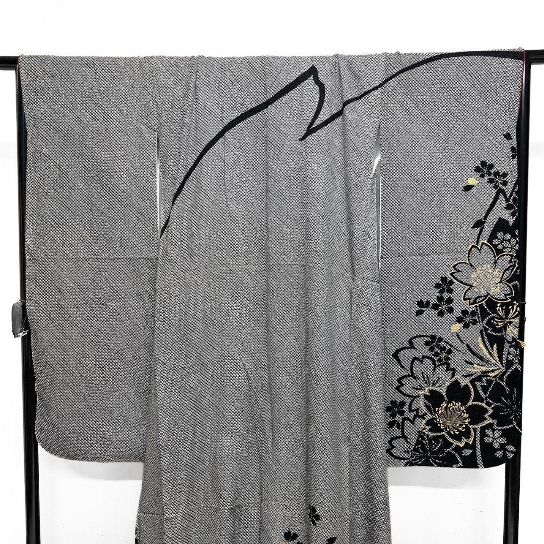 総絞り　金彩　桜花模様　花びら　振袖　成人式 晴れの日 着物 032a p