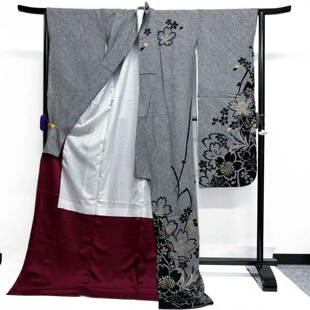 総絞り　金彩　桜花模様　花びら　振袖　成人式 晴れの日 着物 032a p