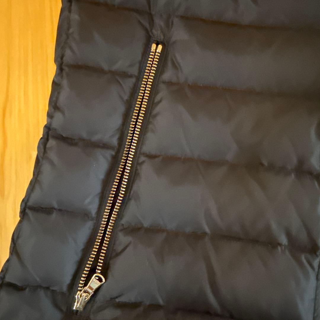 専用　タトラス　ファー付き　ダウンベスト