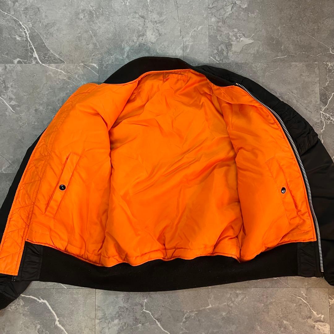 ALPHA INDUSTRIES フライトジャケット MA-1 ブラック　短丈