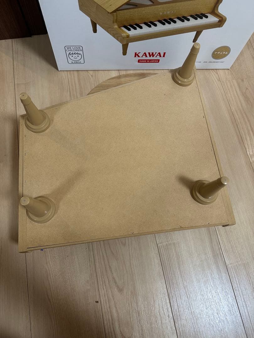 KAWAI グランドピアノ ナチュラル　品番1144