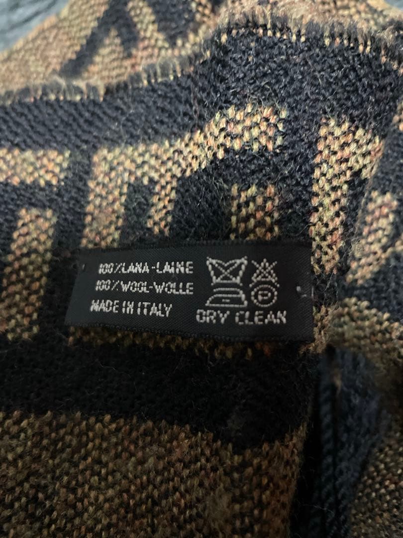 FENDI フェンディ　ズッカ柄　マフラー　ストール