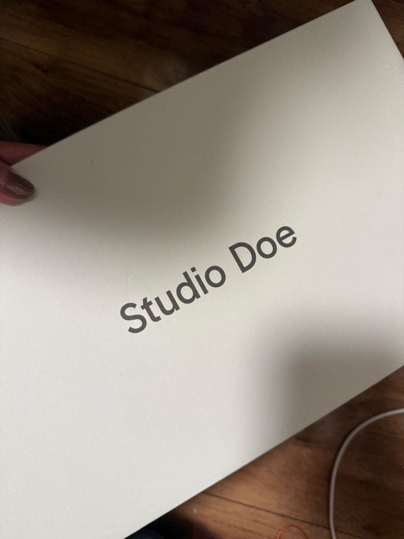 studiodoe サテンスニーカー